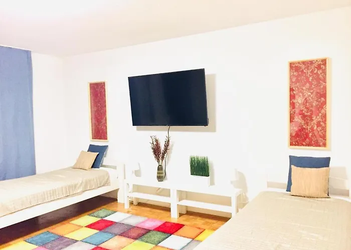 Hannovermesseapartment 2 Bedroom And A Balcony