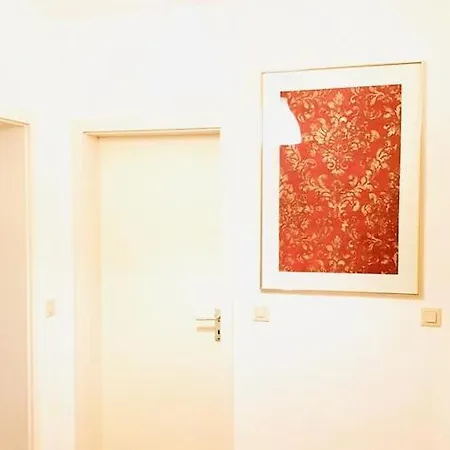 Hannovermesseapartment 2 Bedroom And A Balcony * Hannover