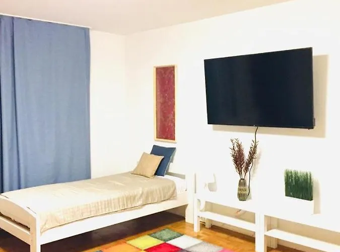 Appartamento Hannovermesseapartment 2 Bedroom And A Balcony *