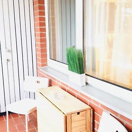 Hannovermesseapartment 2 Bedroom And A Balcony *